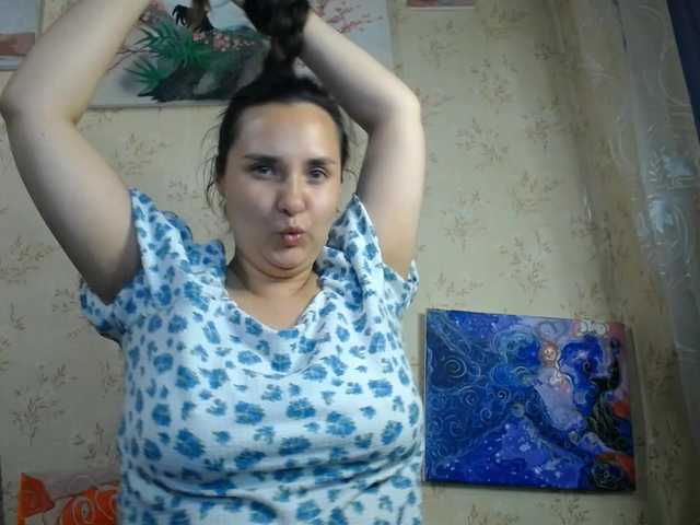 Bombshellnika live cam on BongaCams