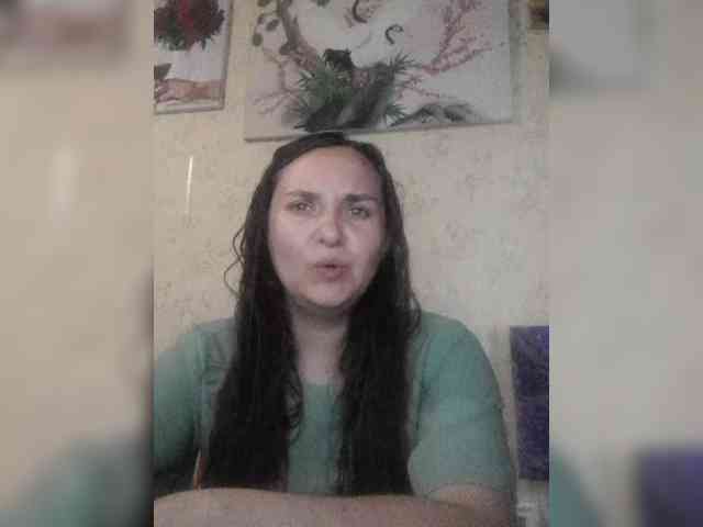 Bombshellnika webcam