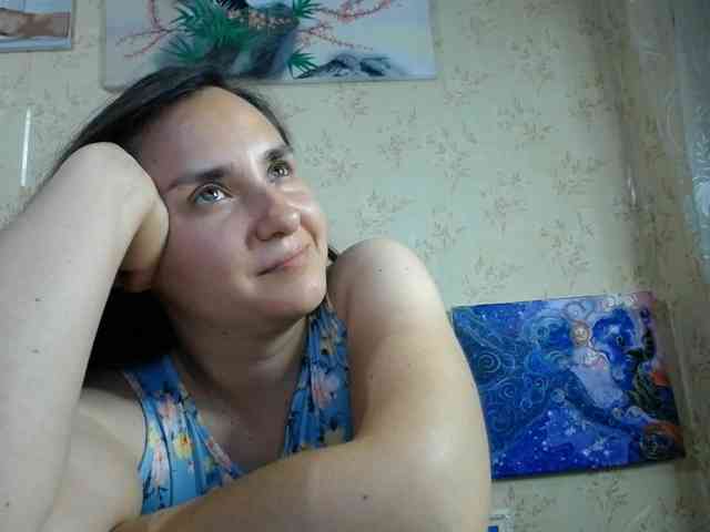 Modelo: Bombshellnika