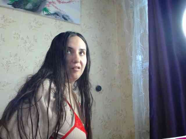 Bombshellnika webcam