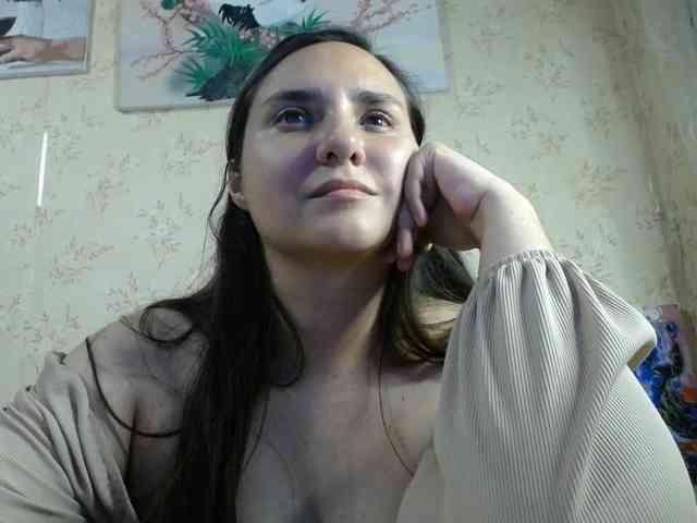 Modelo: Bombshellnika