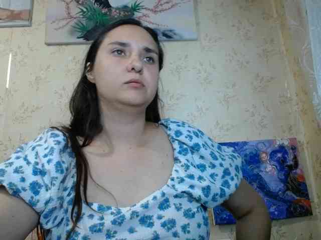 Bombshellnika webcam