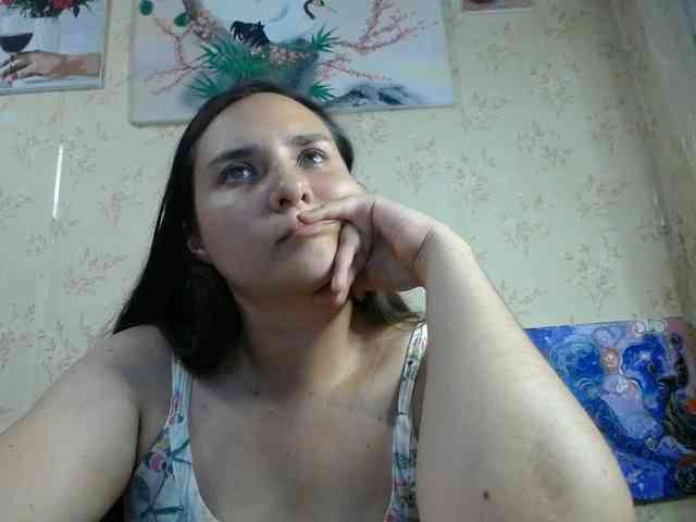 Modelo: Bombshellnika