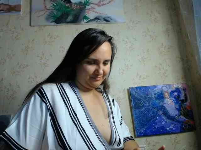 Bombshellnika webcam