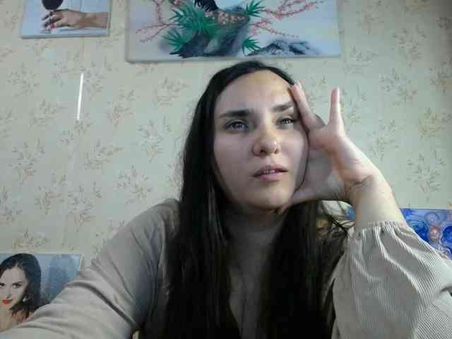 Bombshellnika webcam