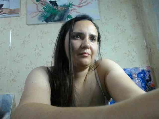 Bombshellnika webcam