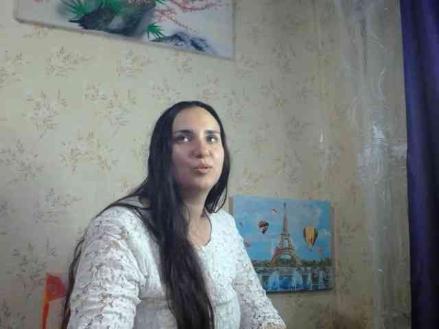 Bombshellnika webcam