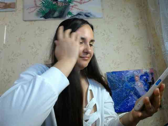 Bombshellnika webcam