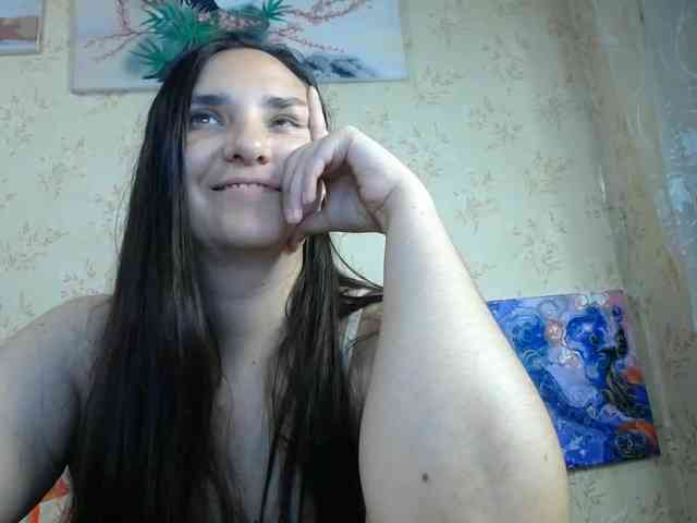Bombshellnika webcam
