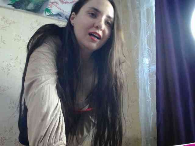 Bombshellnika webcam