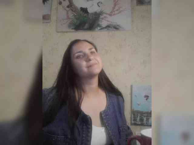 Bombshellnika webcam