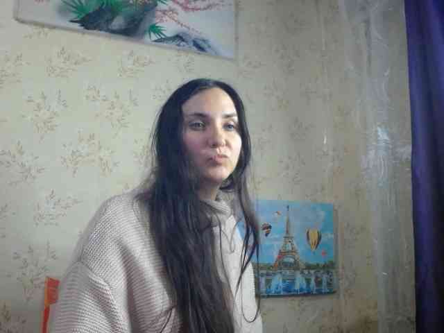 Bombshellnika webcam