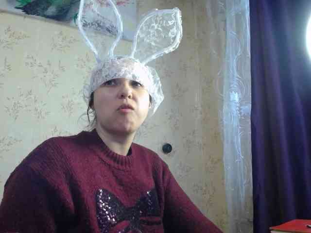 Bombshellnika webcam