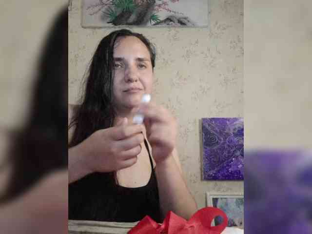 Bombshellnika webcam