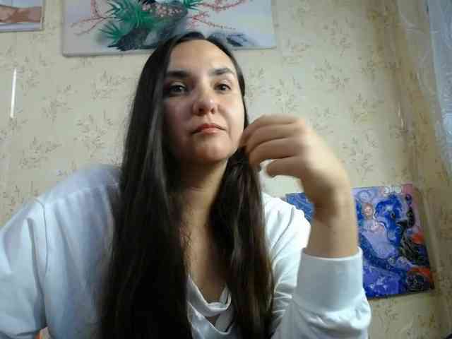 Bombshellnika webcam