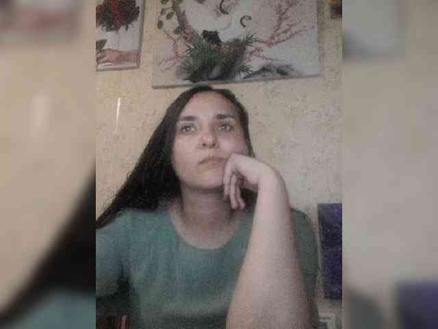 Bombshellnika webcam