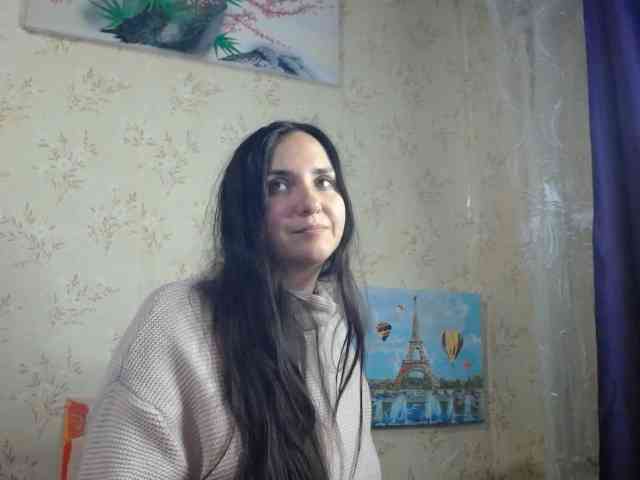 Bombshellnika webcam