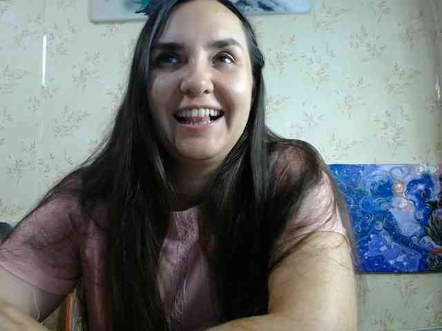 Bombshellnika webcam