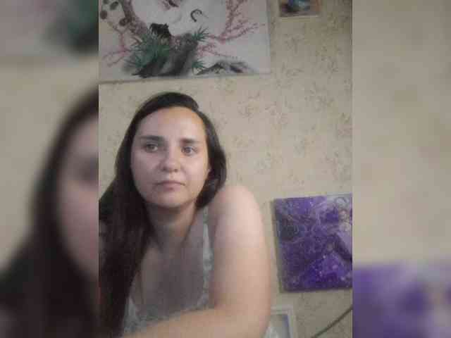 Bombshellnika webcam