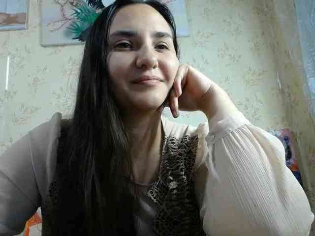 Bombshellnika webcam