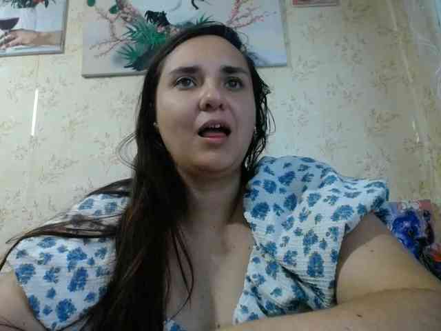Modelo: Bombshellnika