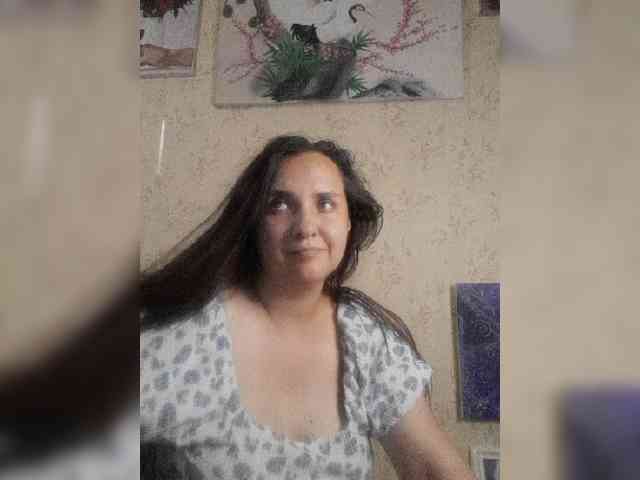 Modelo: Bombshellnika