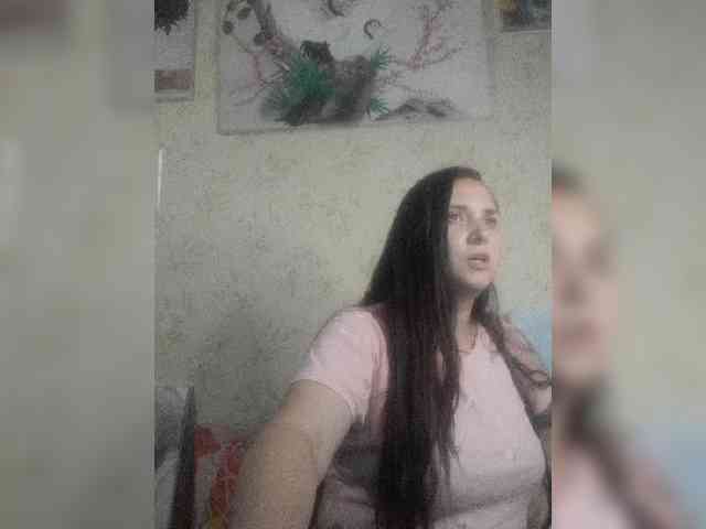 Bombshellnika webcam