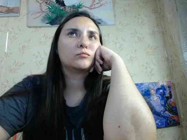 Bombshellnika webcam