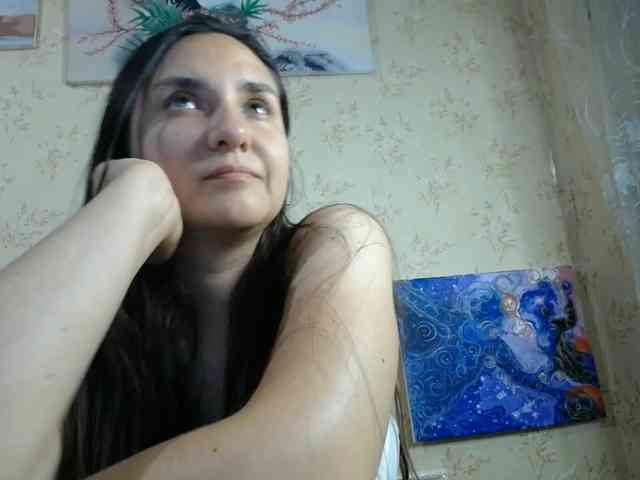 Bombshellnika webcam