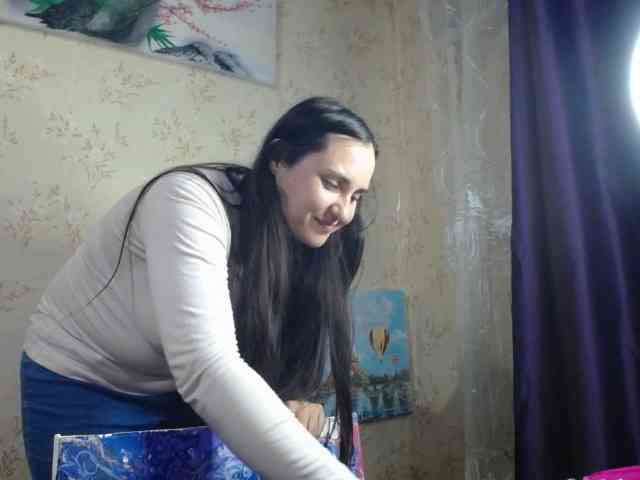 Bombshellnika webcam