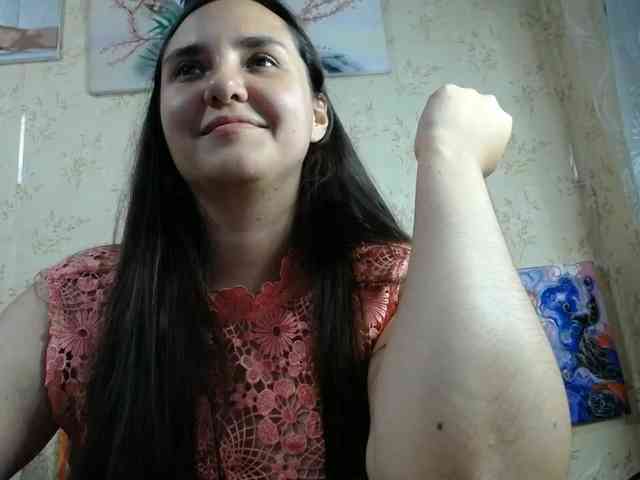 Bombshellnika webcam