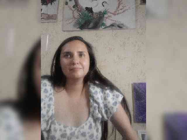 Modelo: Bombshellnika