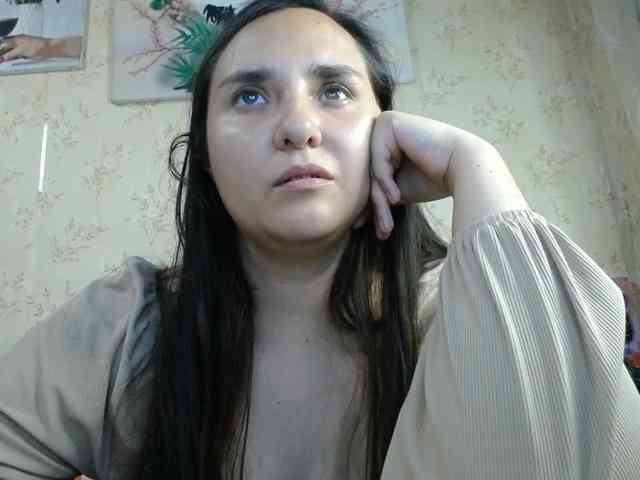 Modelo: Bombshellnika