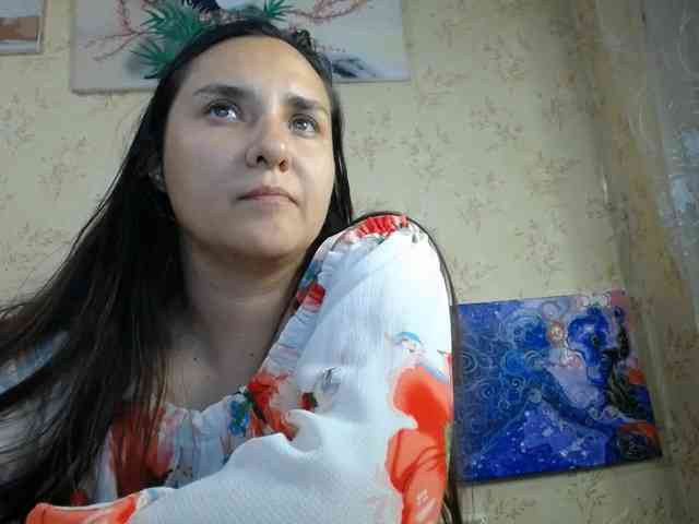 Bombshellnika webcam