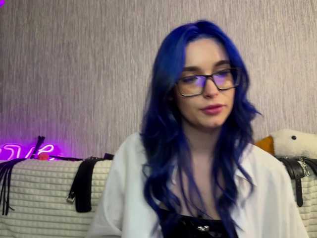 Your-Night-Fury's BongaCams show and profile