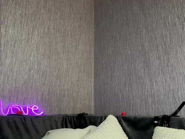  Your-Night-Fury chat room