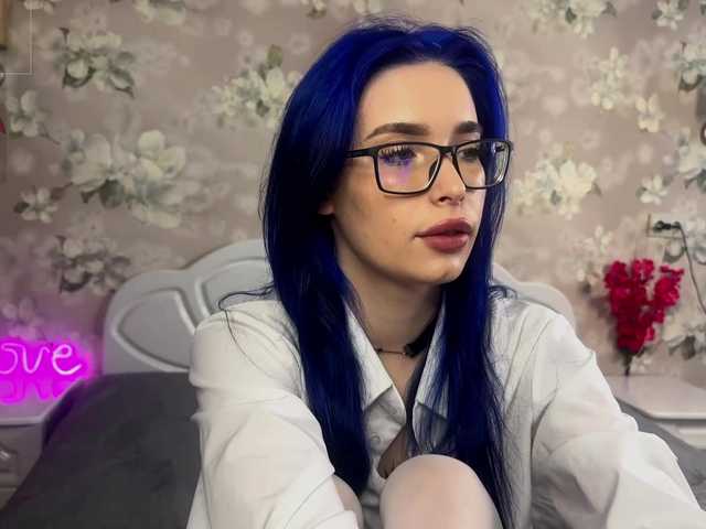  Your-Night-Fury chat room