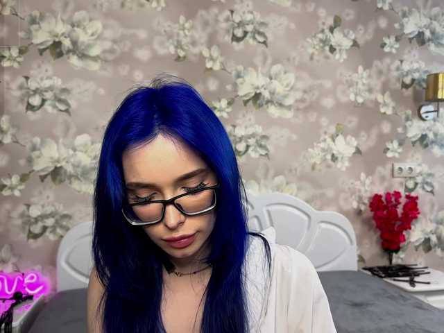 Your-Night-Fury live cam