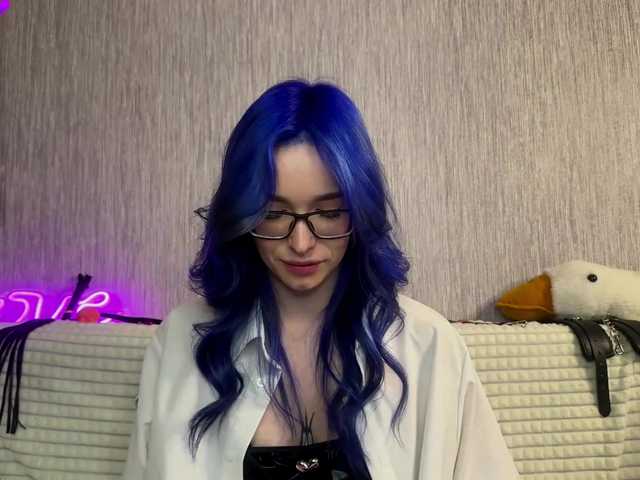 Your-Night-Fury's BongaCams show and profile