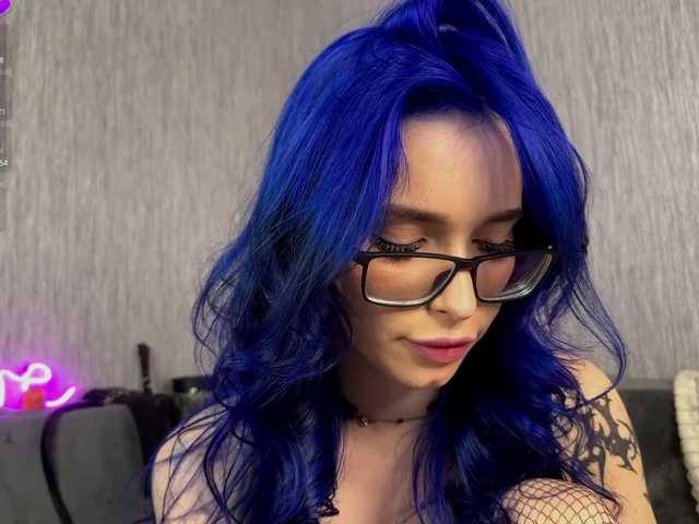 Your-Night-Fury's BongaCams show and profile