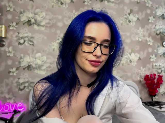 Your-Night-Fury live cam