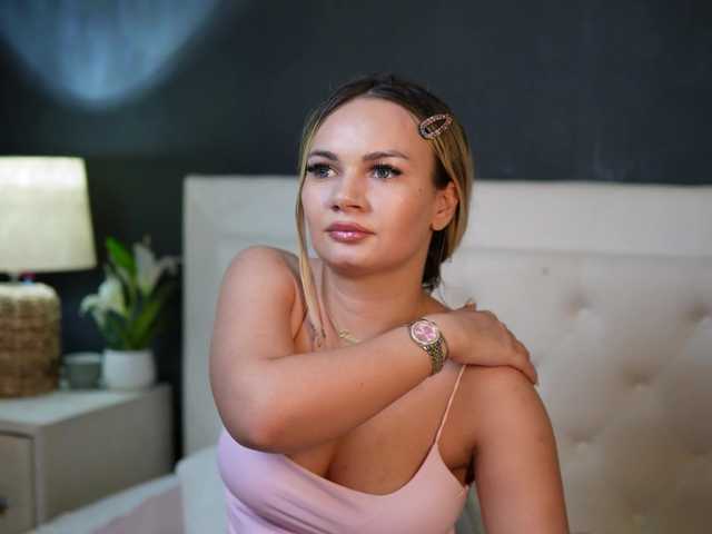 DaliaParis live webcam show
