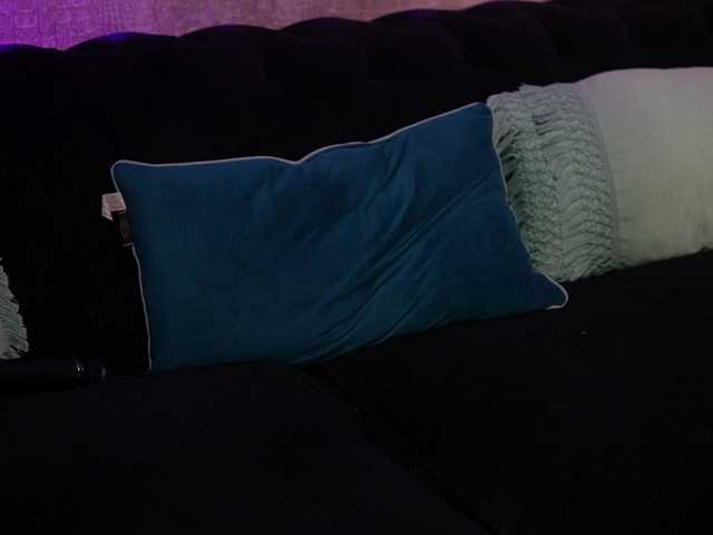 DaliaParis's BongaCams show and profile