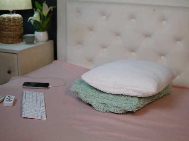 DaliaParis live webcam show