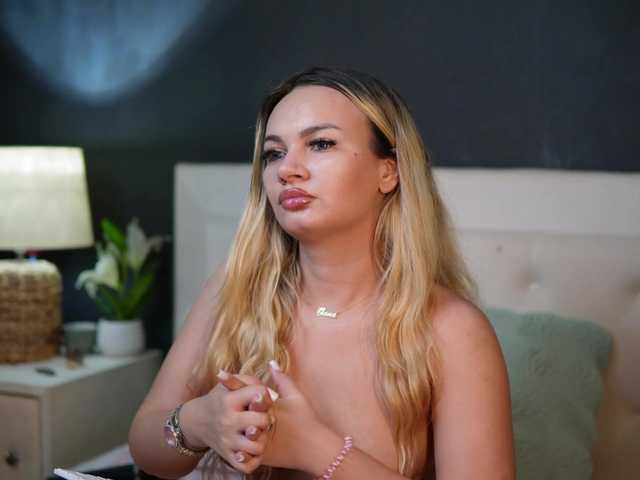 DaliaParis live webcam show