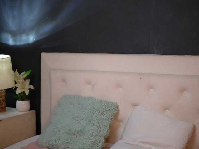 DaliaParis live cam