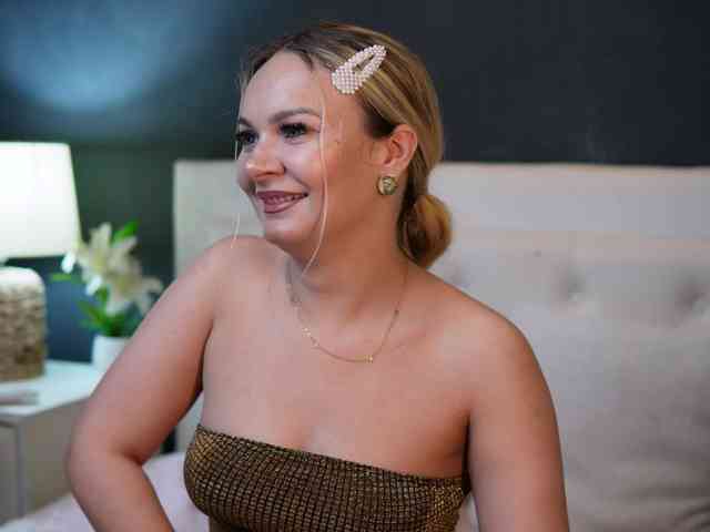 DaliaParis Live Webcam on BongaCams