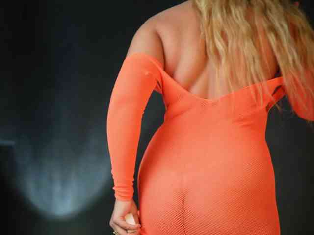 DaliaParis webcam
