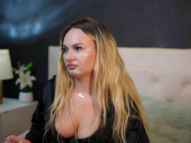 DaliaParis webcam