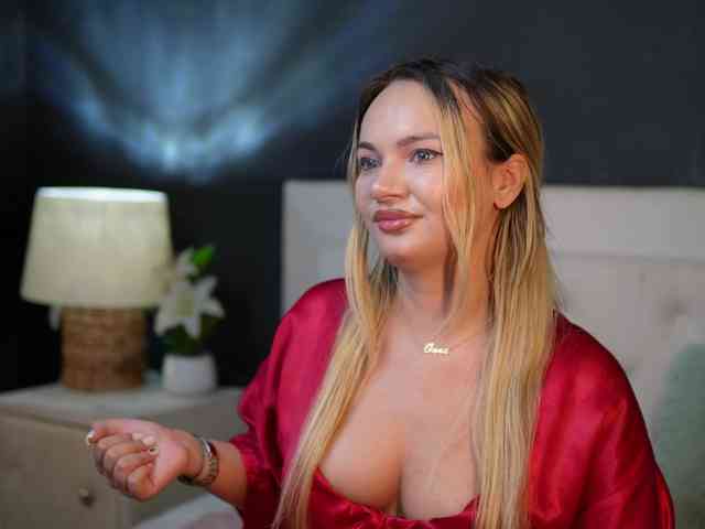DaliaParis webcam
